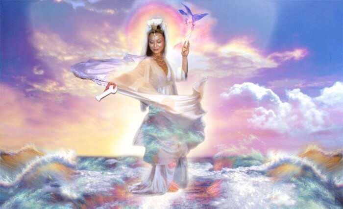 Tara, Kuan Yin, a deusa dos&nbsp;lótus